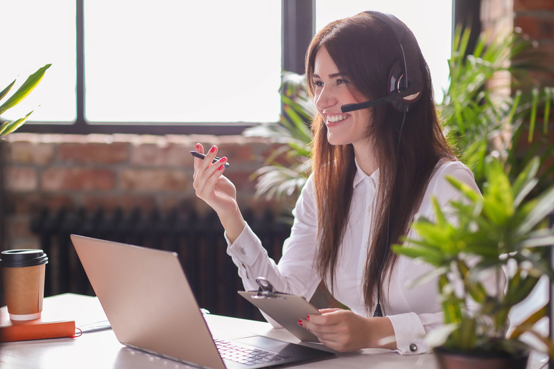 Cómo un contact-center puede hacer que tus clientes queden satisfechos